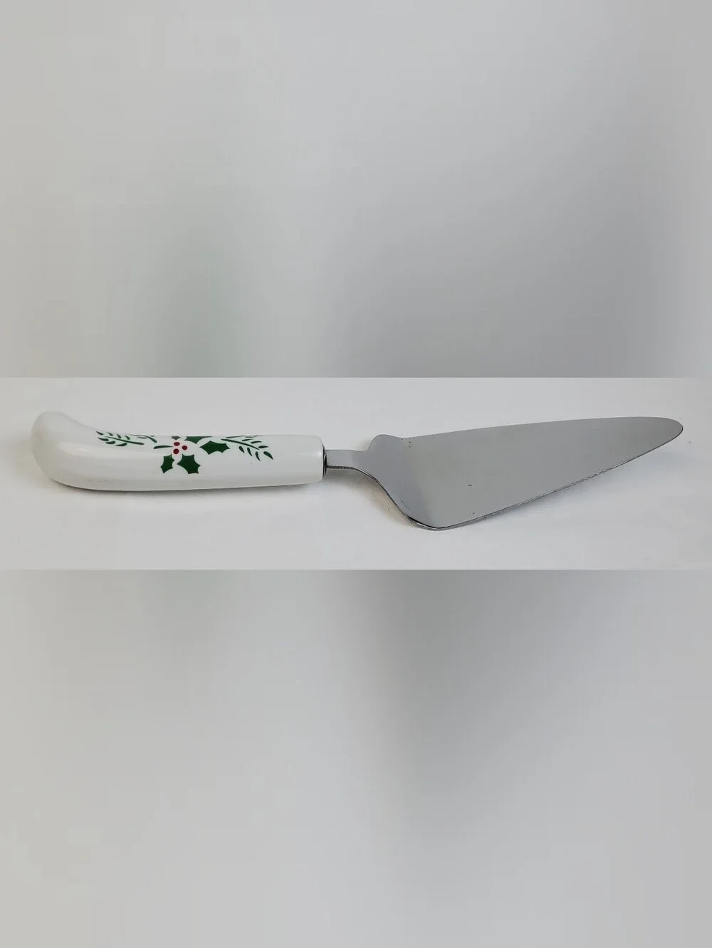 Christmas VTG Green Holly w/ Berries Cake Server Ceramic Handle Japan - GUC